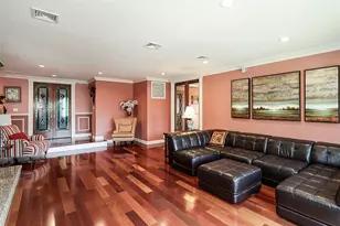 19 Marietta Rd, Glen Cove, NY 11542 - Photo 8