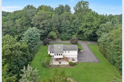15 Augur Road, Airmont, NY 10901 - Photo 8