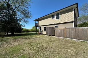 1854 N Bayview Rd, Southold, NY 11971 - Photo 4