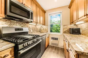 609 Palmer Rd, Yonkers, NY 10701 - Photo 10