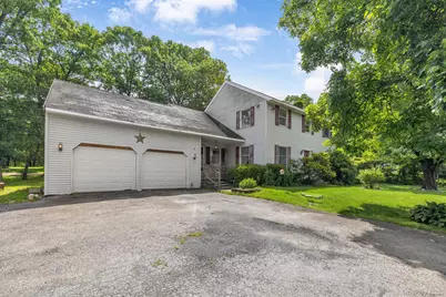 2 Gerri Court, Wallkill, NY 12589 - Photo 4