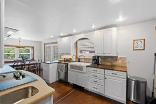 346 Crescent Ave, Highland, NY 12528 - Photo 10