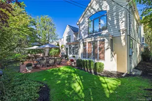 42 Roxen Rd, Rockville Centre, NY 11570 - Photo 42