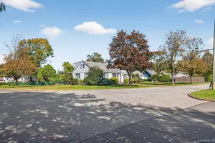 2 Johnson Dr, Brightwaters, NY 11718 - Photo 2