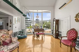 2 Johnson Dr, Brightwaters, NY 11718 - Photo 16