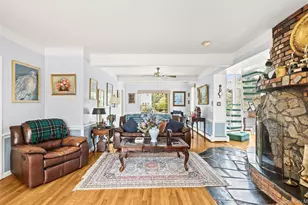 2 Johnson Dr, Brightwaters, NY 11718 - Photo 10