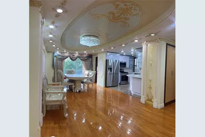 61-20 Grand Central Parkway #B 706, Forest Hills, NY 11375 - Photo 4