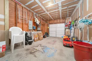 22 Howe Rd, Coram, NY 11727 - Photo 20