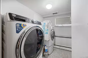 3429 Courtney Pl, Baldwin, NY 11510 - Photo 40