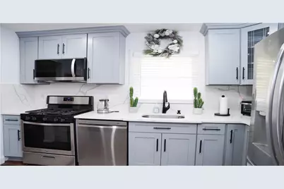 11 Boxwood Close, Hopewell Junction, NY 12533 - Photo 18