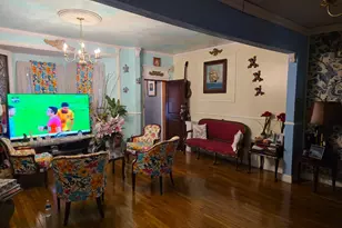 33-18 104th St, Corona, NY 11368 - Photo 2