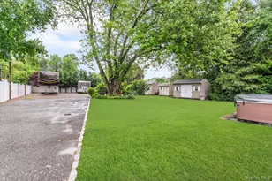 50 Towne St, Amityville, NY 11701 - Photo 34