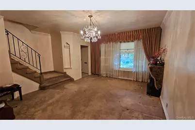 10811 65th Road, Forest Hills, NY 11375 - Photo 2