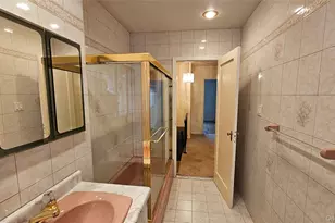 108-11 65th Rd, Forest Hills, NY 11375 - Photo 18