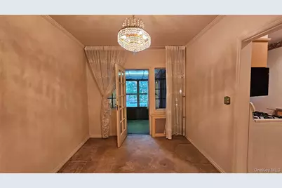 10811 65th Road, Forest Hills, NY 11375 - Photo 8