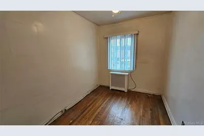 10811 65th Road, Forest Hills, NY 11375 - Photo 16