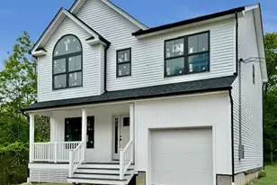 Nc Malta Pl, Mastic, NY 11950 - Photo 2