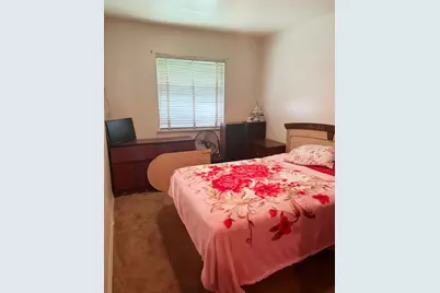 804 E 221st Street, Bronx, NY 10467 - Photo 8