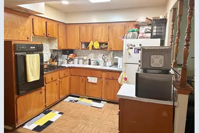 804 E 221st Street, Bronx, NY 10467 - Photo 12