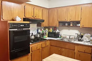 804 E 221st St, Bronx, NY 10467 - Photo 6