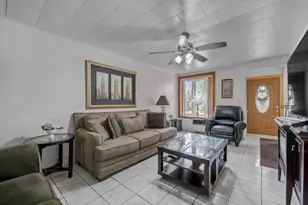 63-03 74th St, Middle Village, NY 11379 - Photo 4