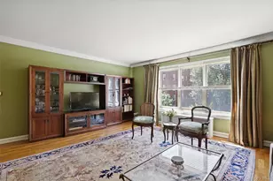 250 Bronxville Rd, Bronxville, NY 10708 - Photo 4