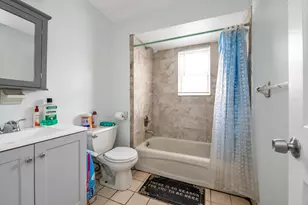 107-53 Spa Pl, Jamaica, NY 11435 - Photo 6