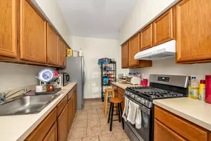 107-53 Spa Pl, Jamaica, NY 11435 - Photo 12
