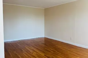 86-05 60th Rd, Elmhurst, NY 11373 - Photo 4