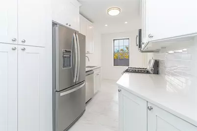 68-30 Burns Street #3D, Forest Hills, NY 11375 - Photo 8