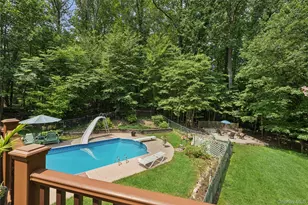 23 Bacon Rd, Saint James, NY 11780 - Photo 16