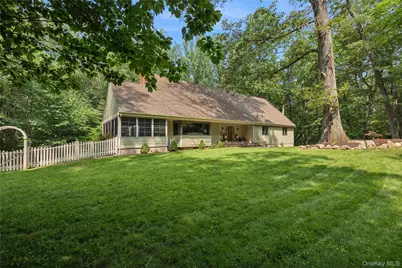 23 Bacon Road, Saint James, NY 11780 - Photo 10