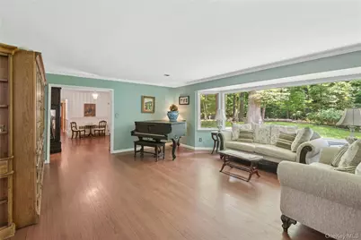 23 Bacon Road, Saint James, NY 11780 - Photo 28