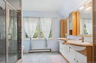 23 Bacon Rd, Saint James, NY 11780 - Photo 44