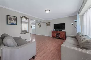 757 Marion, Franklin Square, NY 11010 - Photo 6