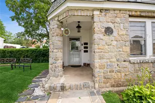 93 Edgewood Ave, Yonkers, NY 10704 - Photo 6