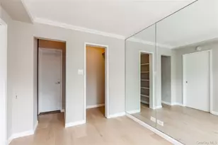 420 E 72nd St, New York, NY 10021 - Photo 14