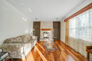 18 Cayla Ln, Port Jefferson Station, NY 11776 - Photo 8