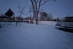 153 Cocoanut St, Brentwood, NY 11717 - Photo 22