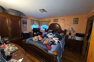 153 Cocoanut St, Brentwood, NY 11717 - Photo 10