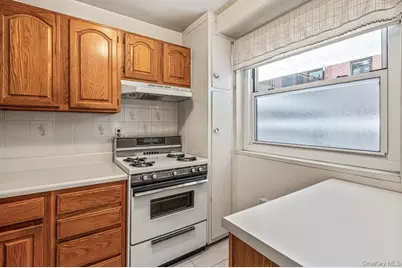 35-51 85th Street #2F, Jackson Heights, NY 11372 - Photo 4