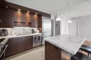 1 Renaissance Square, White Plains, NY 10601 - Photo 8