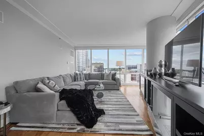 1 Renaissance Square #14D, White Plains, NY 10601 - Photo 12