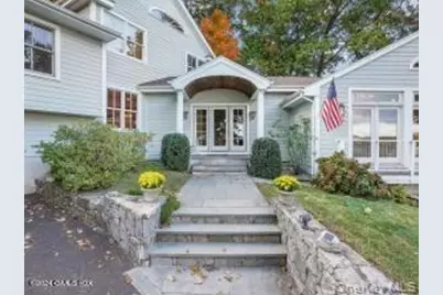 201 Shore Road, Greenwich, CT 06830 - Photo 2