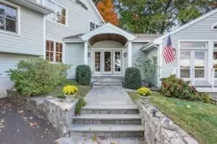 201 Shore Rd, Greenwich, CT 06830 - Photo 2