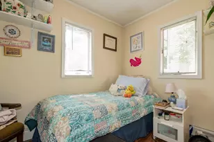 306 Clay Ave, West Islip, NY 11795 - Photo 18