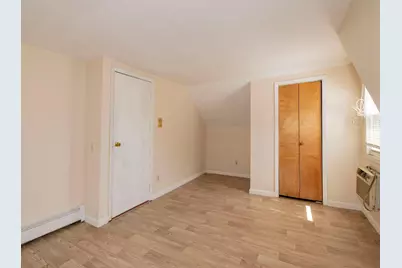 306 Clay Avenue, West Islip, NY 11795 - Photo 28