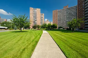 61-25 98th St, Rego Park, NY 11374 - Photo 26