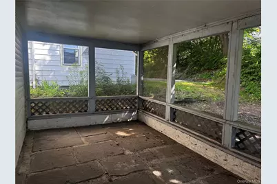 99 W Bridge Street, Saugerties, NY 12477 - Photo 12