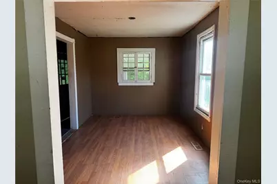 99 W Bridge Street, Saugerties, NY 12477 - Photo 4